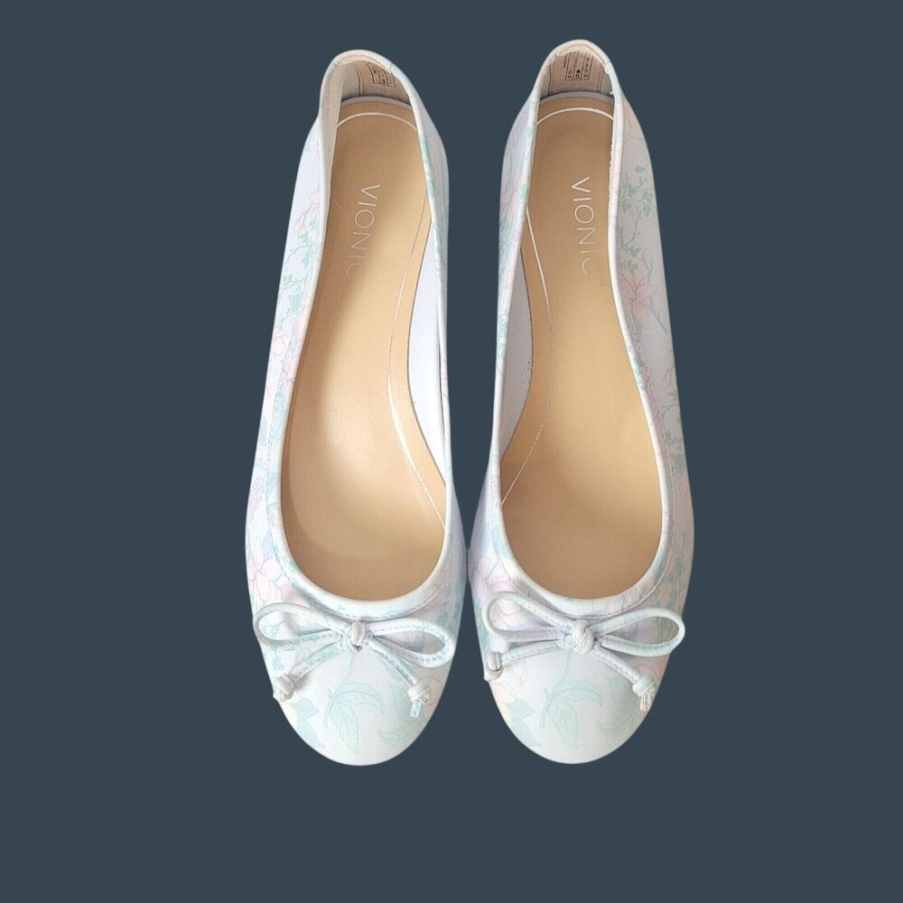 Vionic Callisto Womens Floral/Botanical Leather Flats Size 7 Pale Blue Orthaheel - Picture 3 of 15